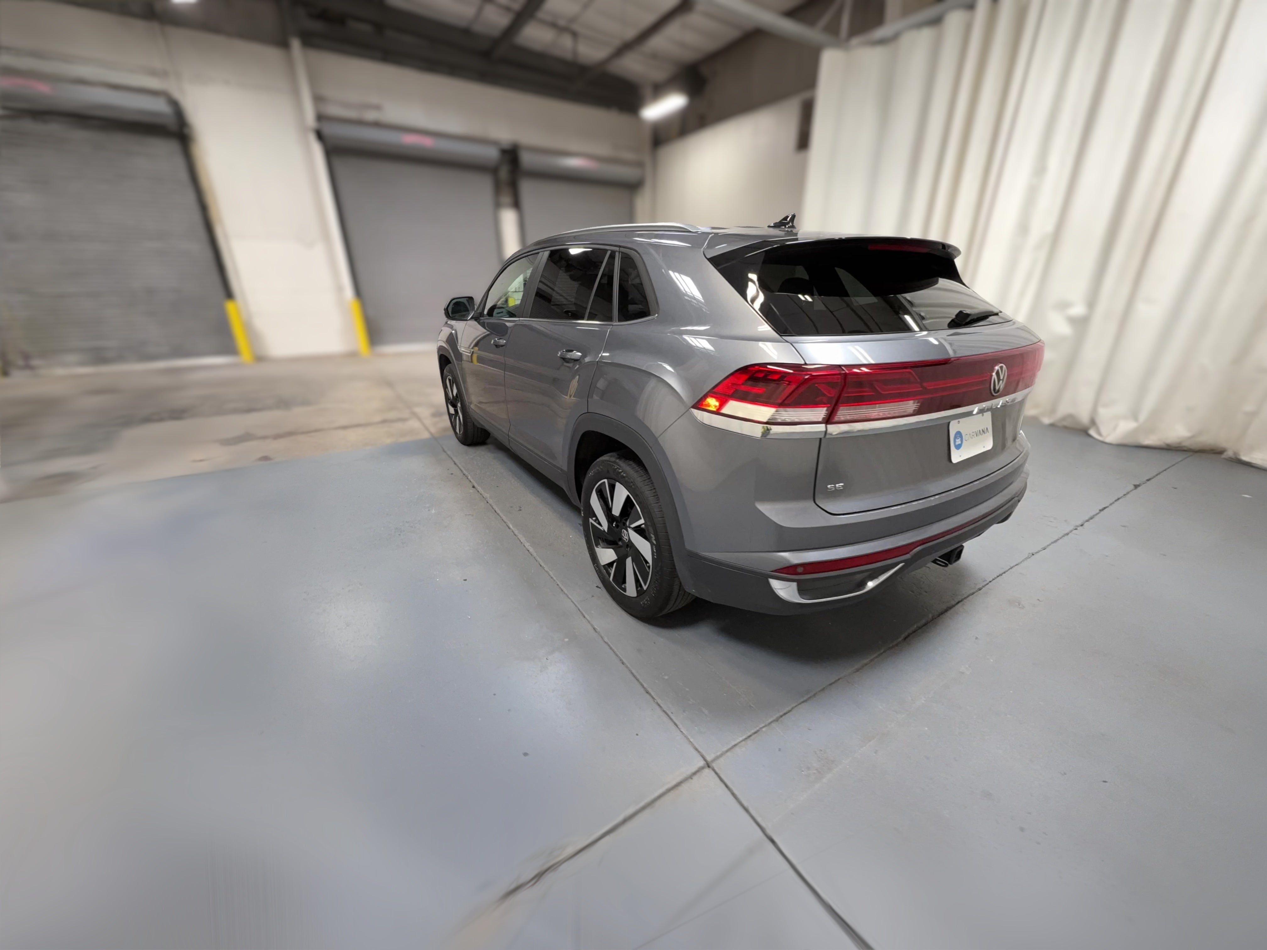 2025 Volkswagen Atlas Cross Sport SE w/Tech - Photo 24