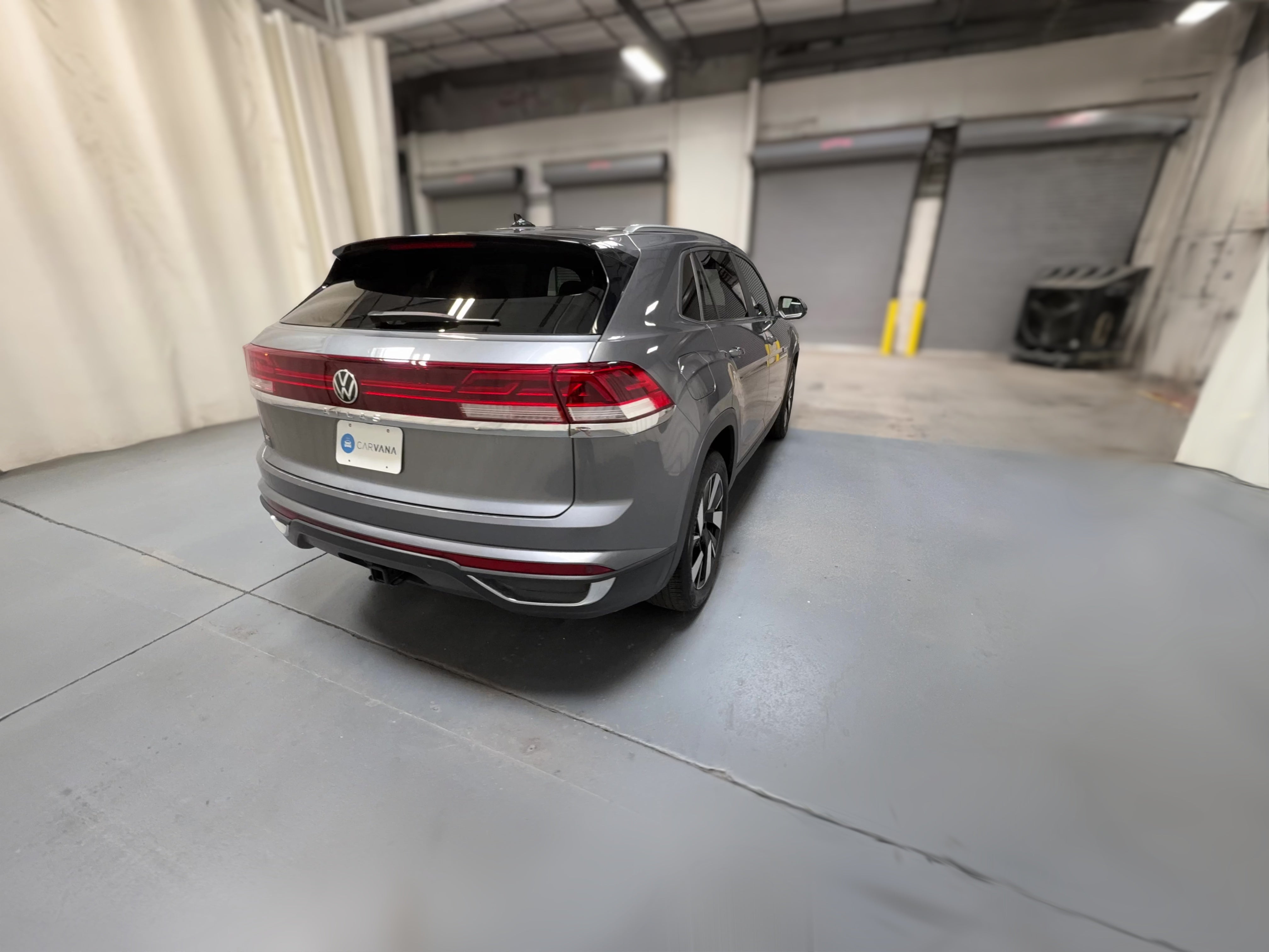 2025 Volkswagen Atlas Cross Sport SE w/Tech - Photo 27