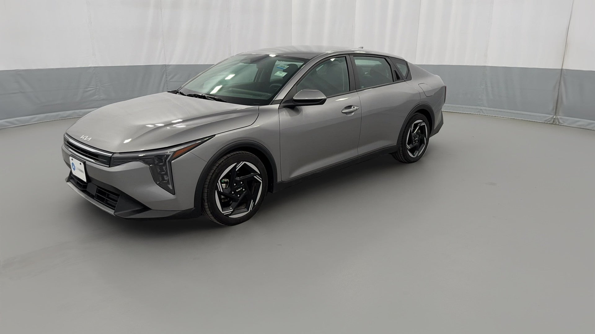 2025 Kia K4 vehicle photo