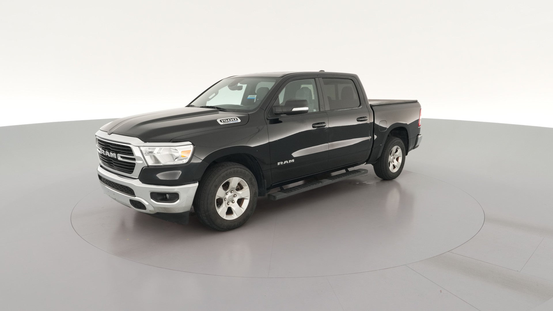 2021 Ram 1500 Crew Cab vehicle photo