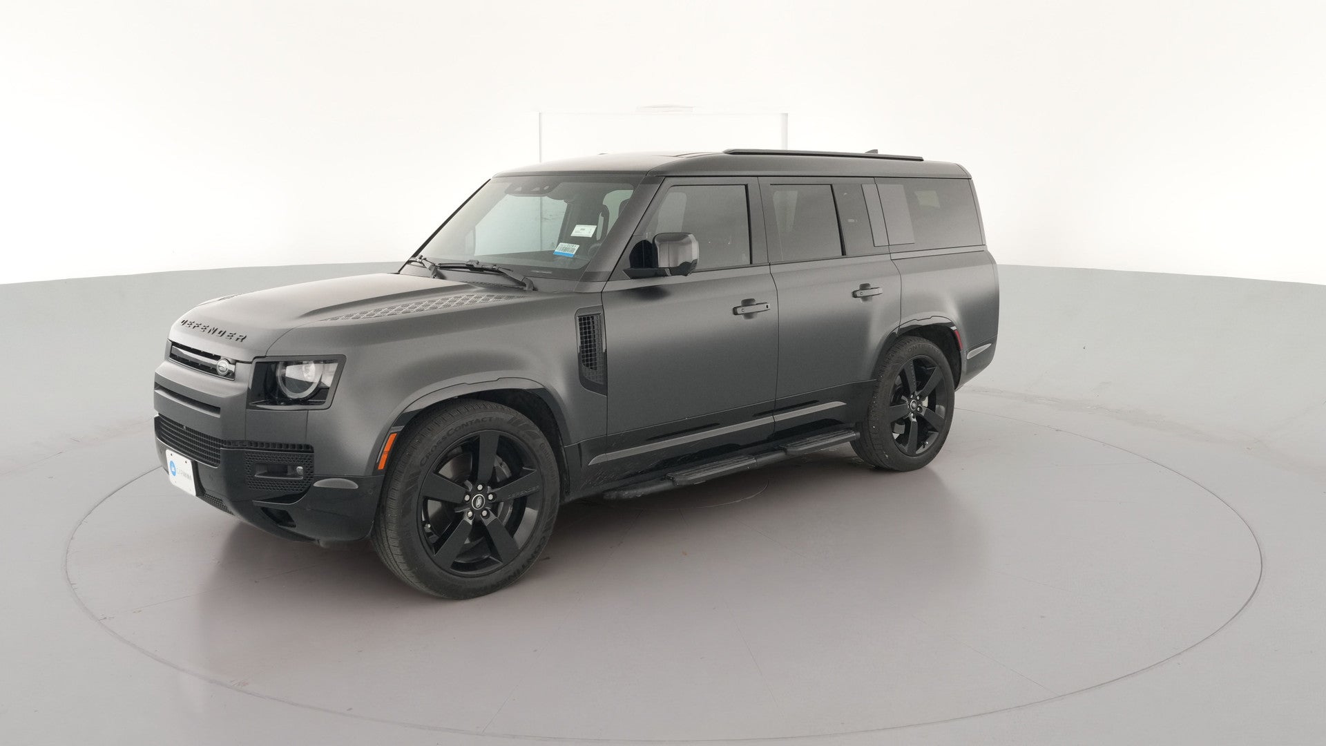 2025 Land Rover Defender 130 vehicle photo