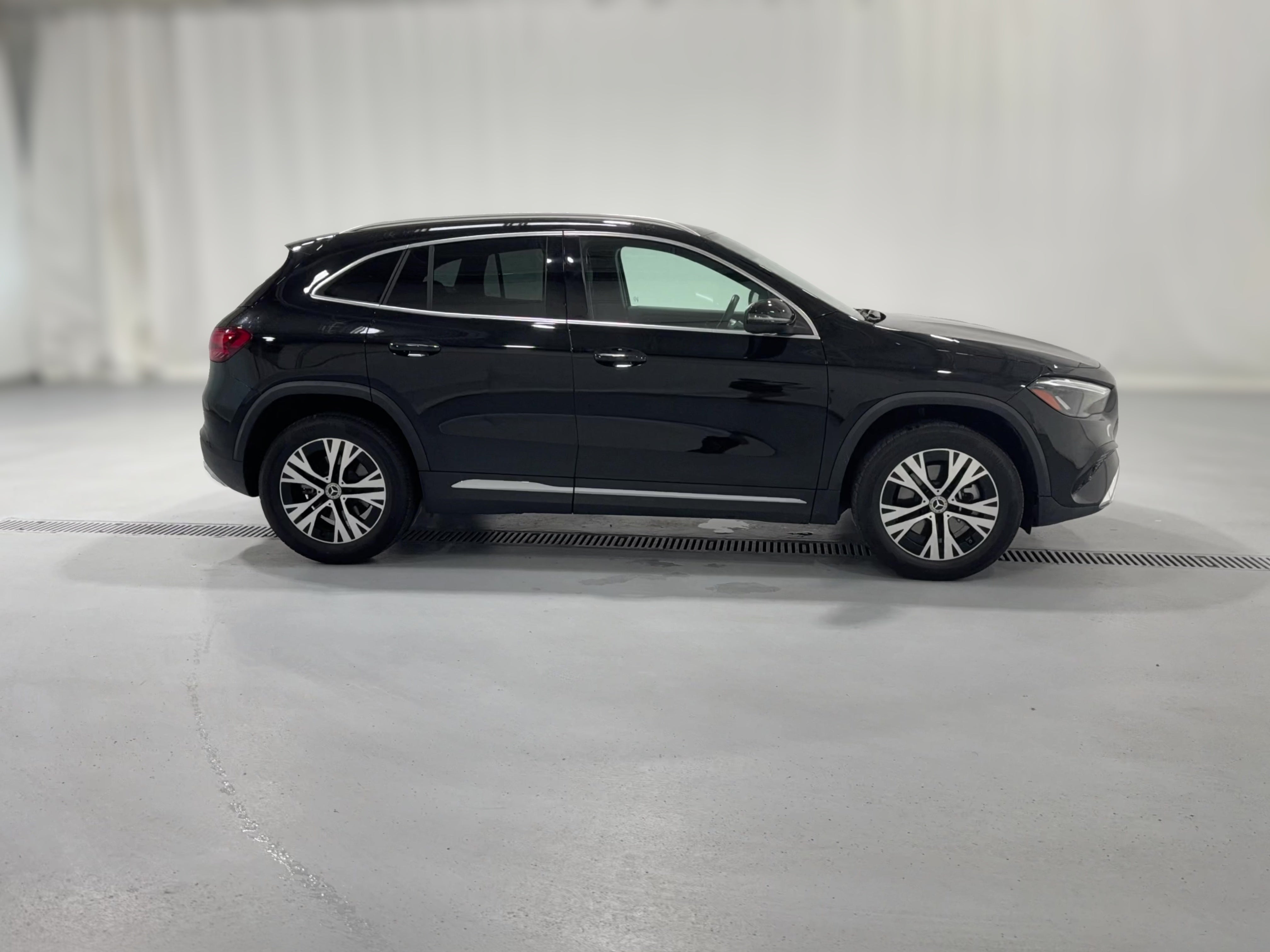 2025 Mercedes-Benz GLA GLA250 - Photo 35