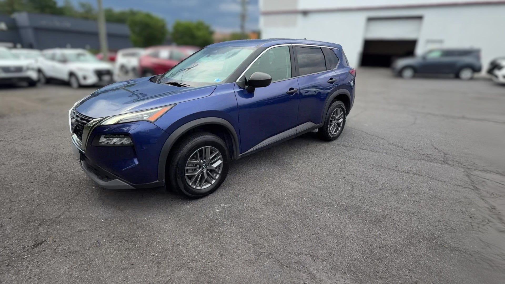 2023 Nissan Rogue vehicle photo