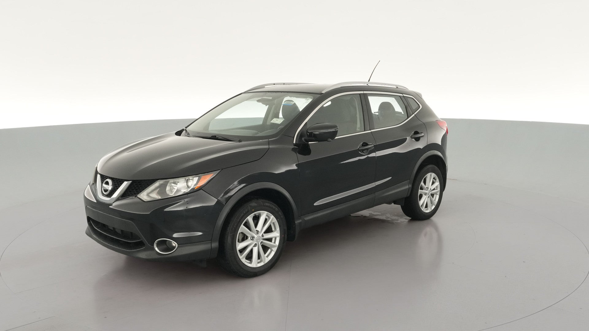 2018 Nissan Rogue Sport vehicle photo