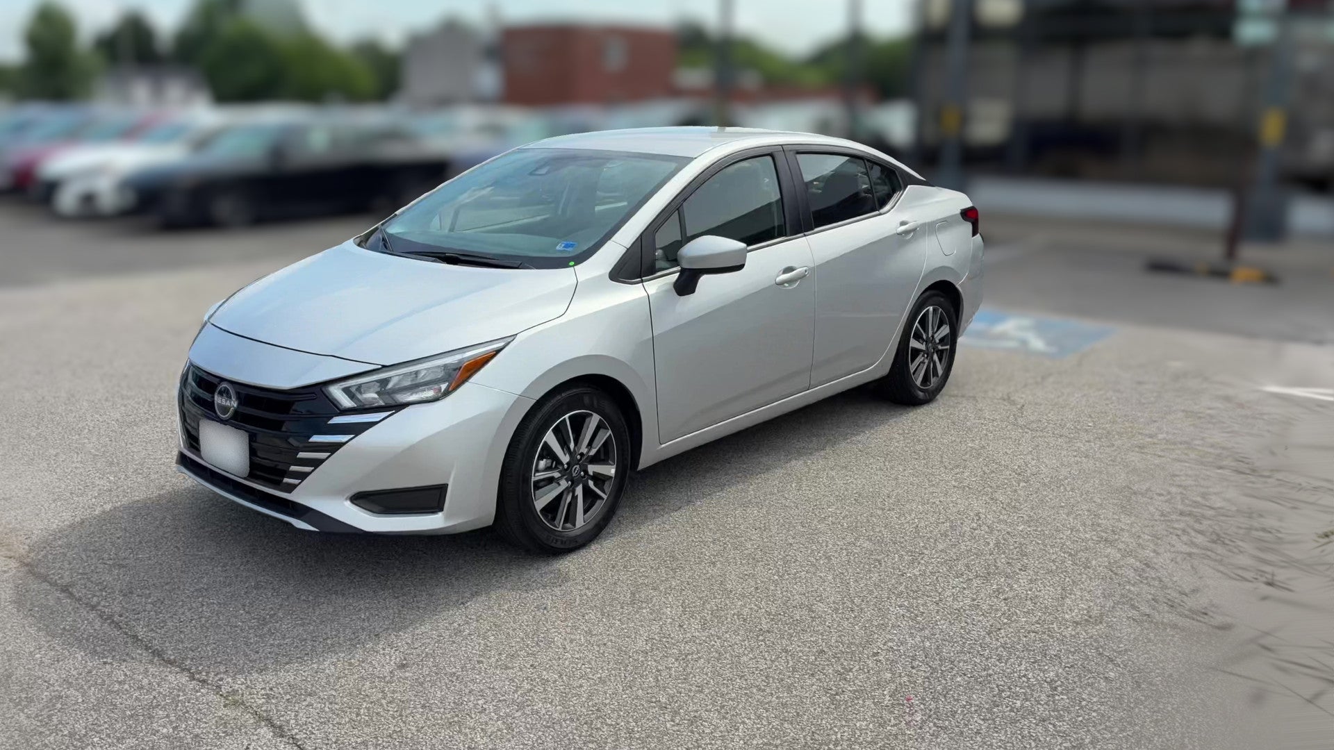 2025 Nissan Versa vehicle photo