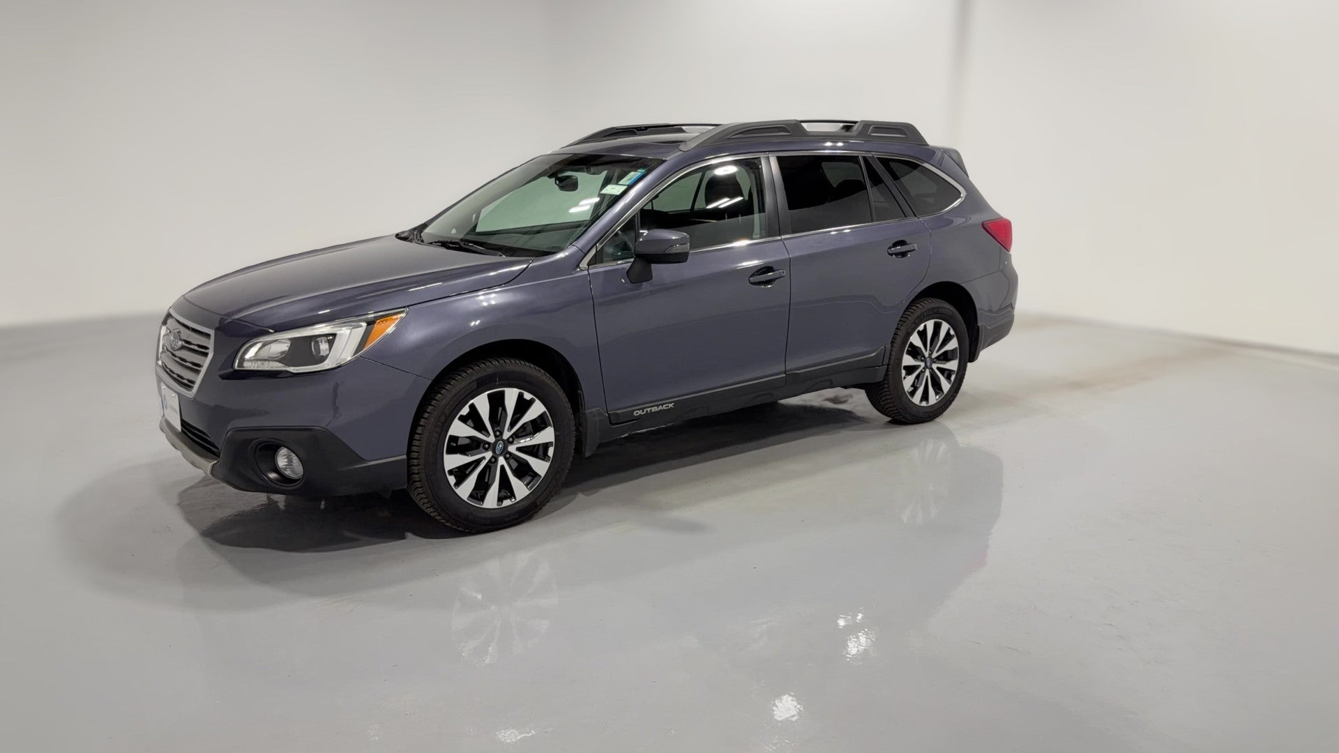 2015 Subaru Outback vehicle photo