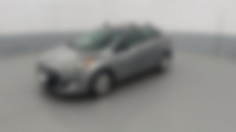 2014 Hyundai Elantra vehicle photo