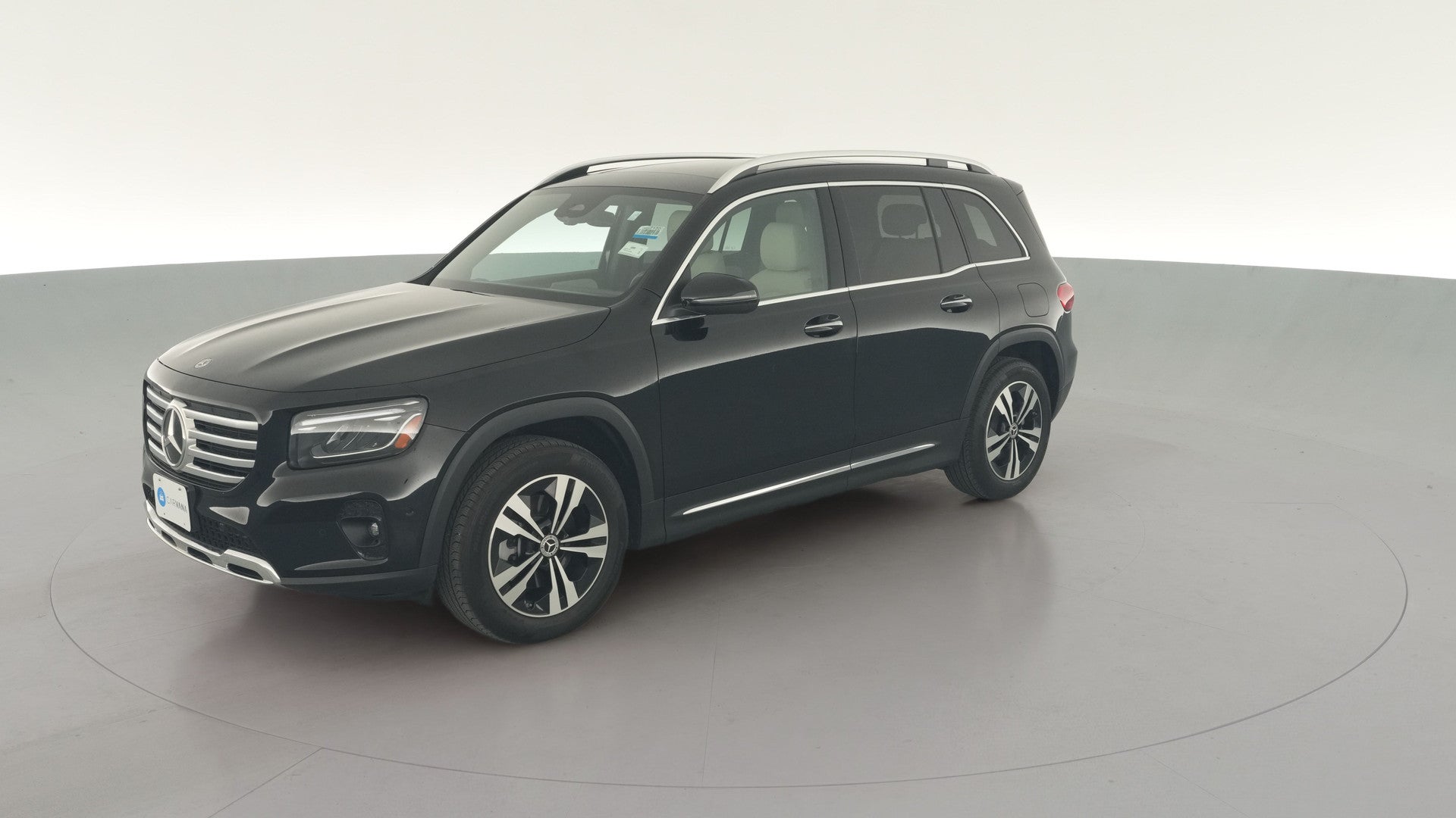 2025 Mercedes-Benz GLB vehicle photo
