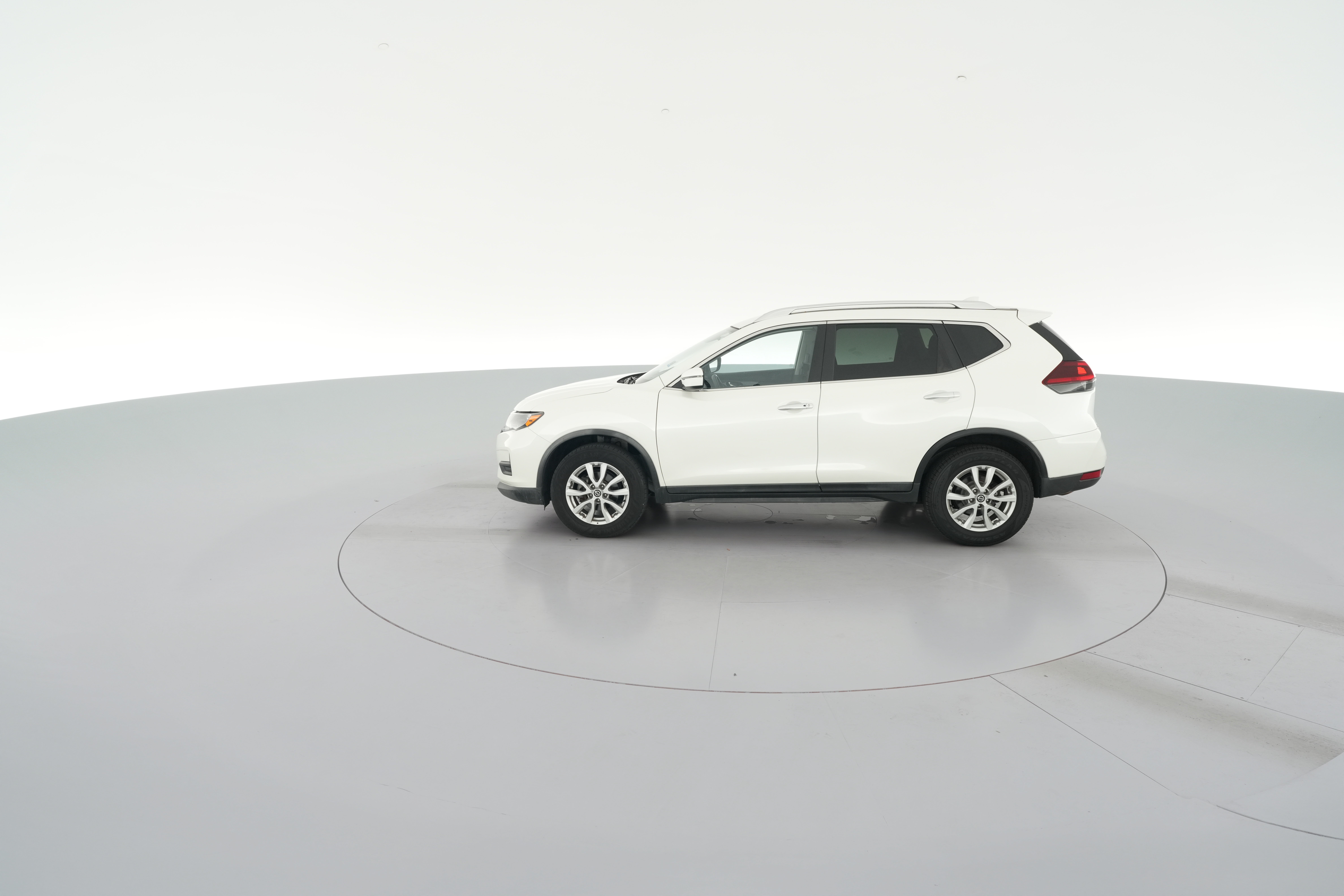 2019 Nissan Rogue SV - Photo 47