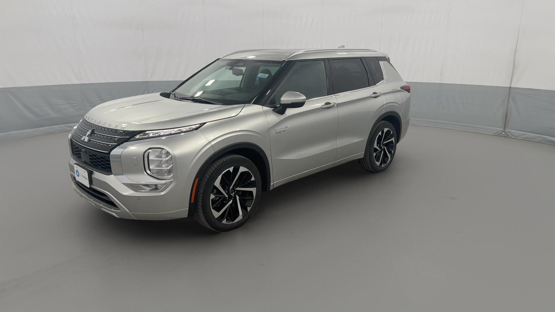 2023 Mitsubishi Outlander PHEV vehicle photo