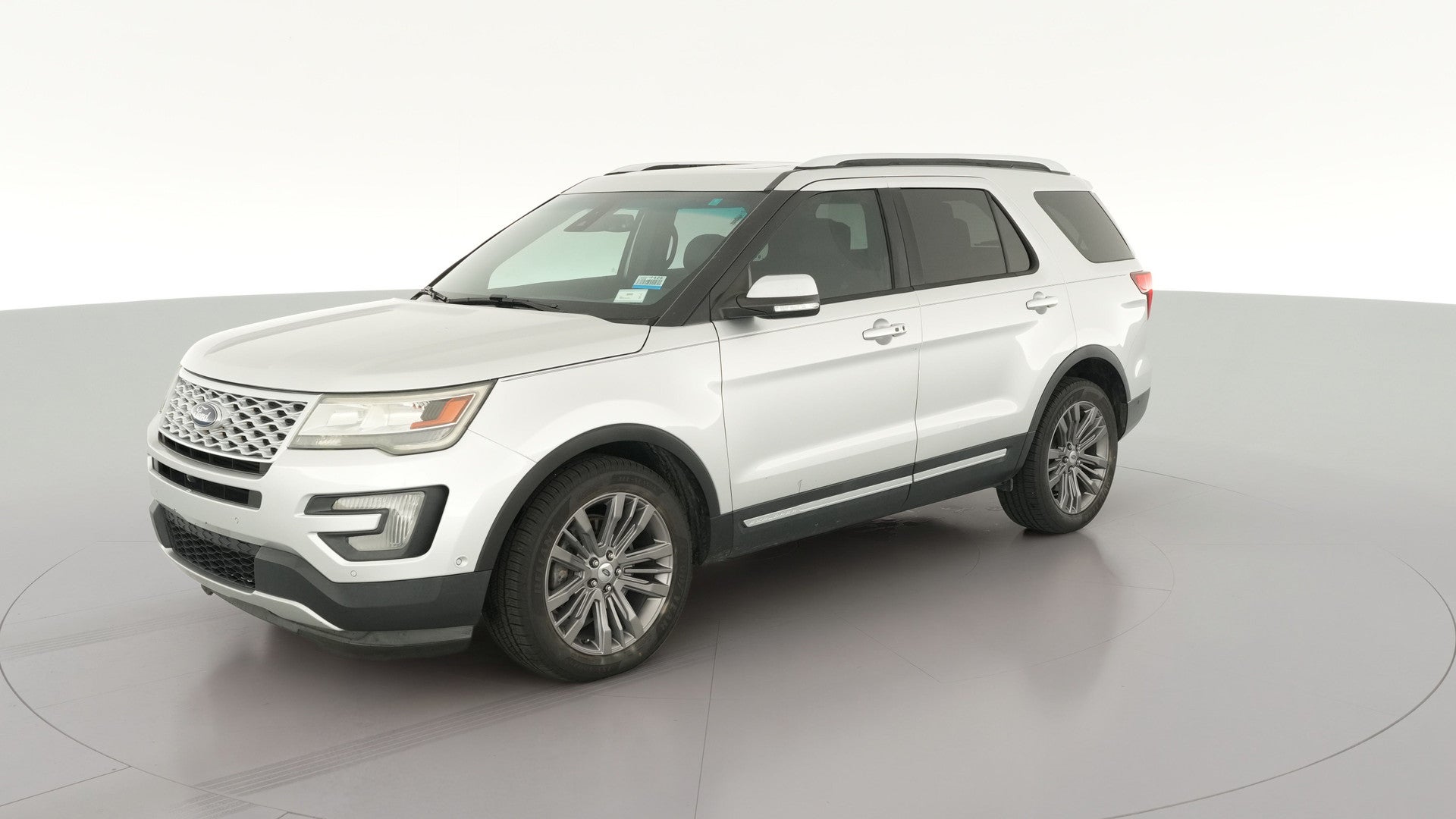 2016 Ford Explorer vehicle photo