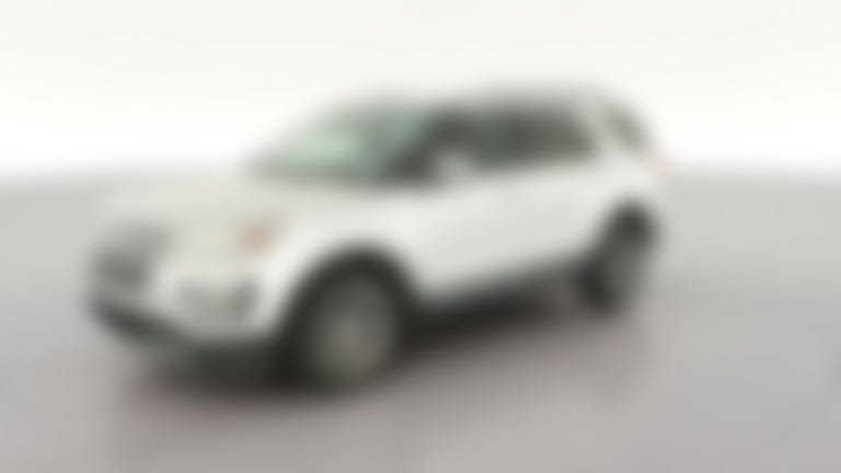 2016 Ford Explorer vehicle photo