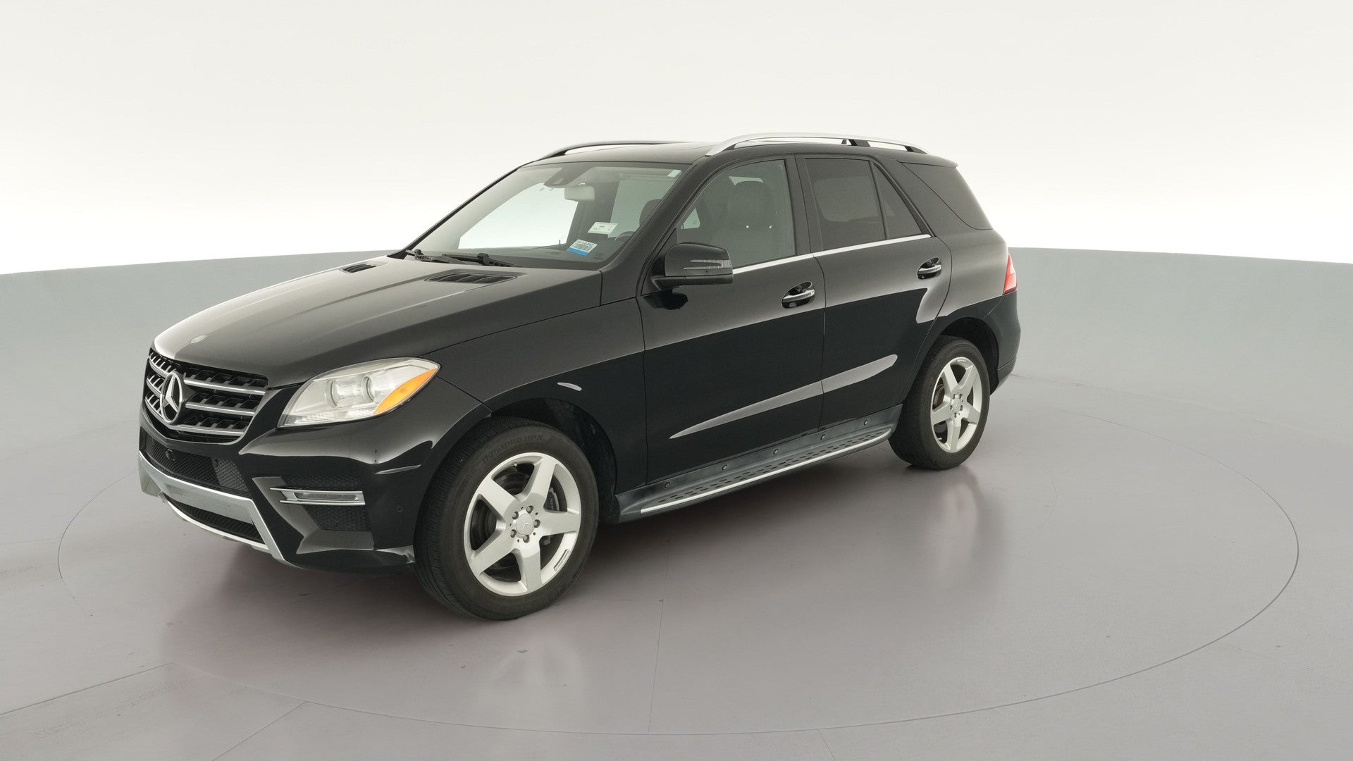2015 Mercedes-Benz M-Class vehicle photo