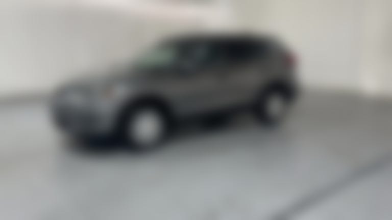 2017 Nissan Rogue vehicle photo