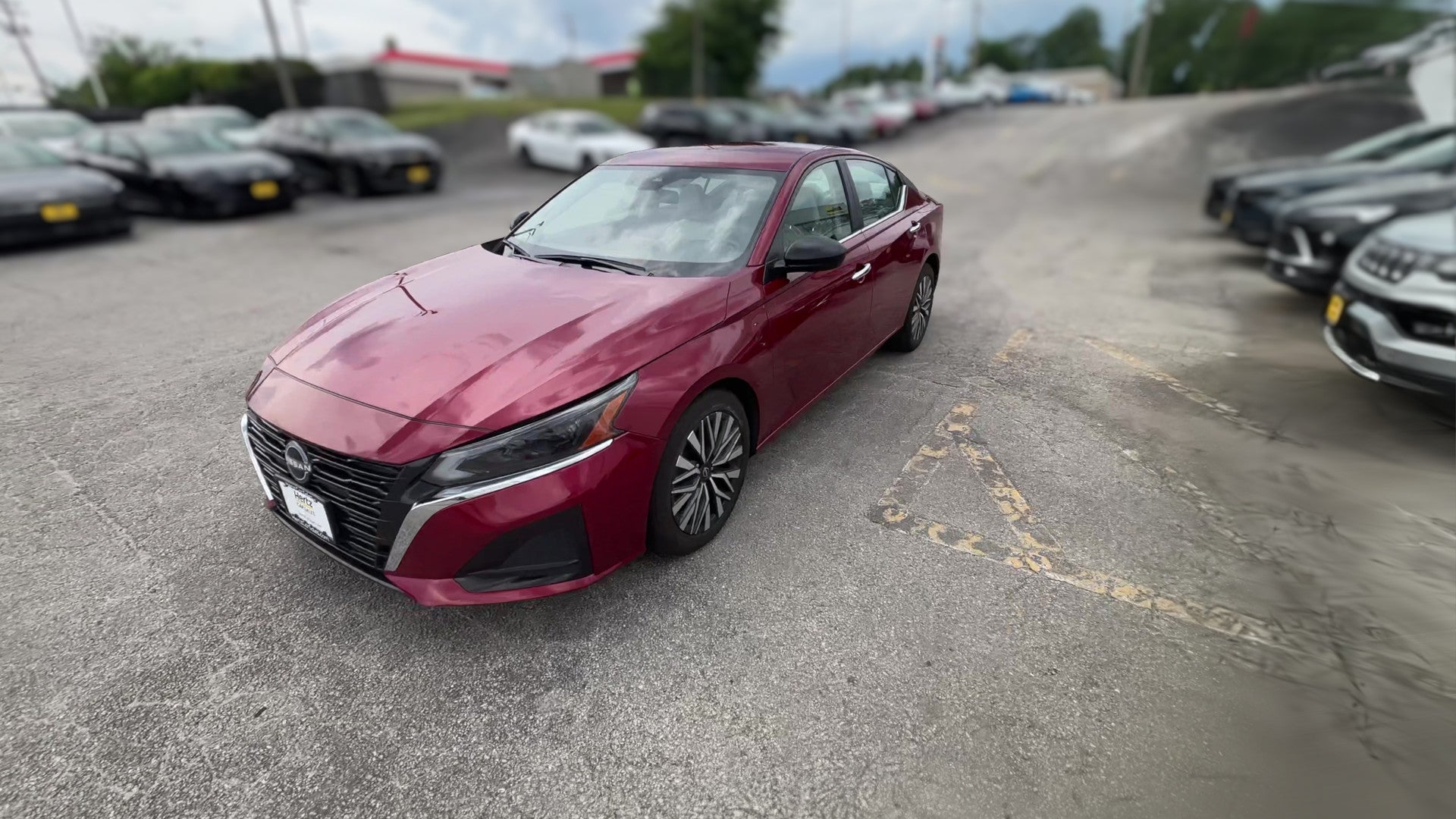 2025 Nissan Altima vehicle photo