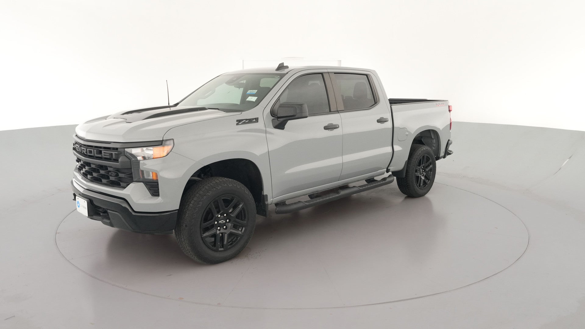 2024 Chevrolet Silverado 1500 Crew Cab vehicle photo