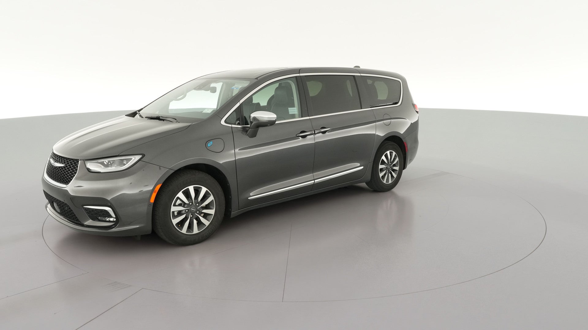 2022 Chrysler Pacifica Hybrid vehicle photo