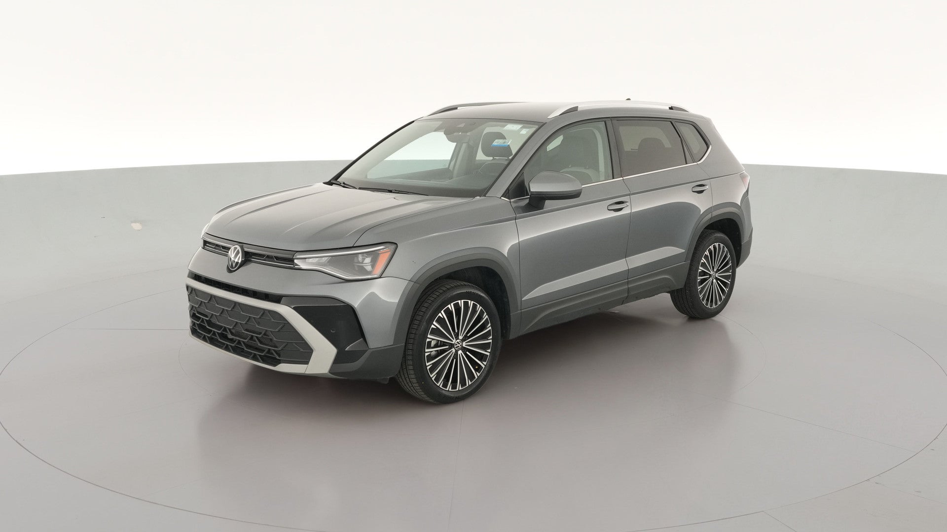 2025 Volkswagen Taos vehicle photo