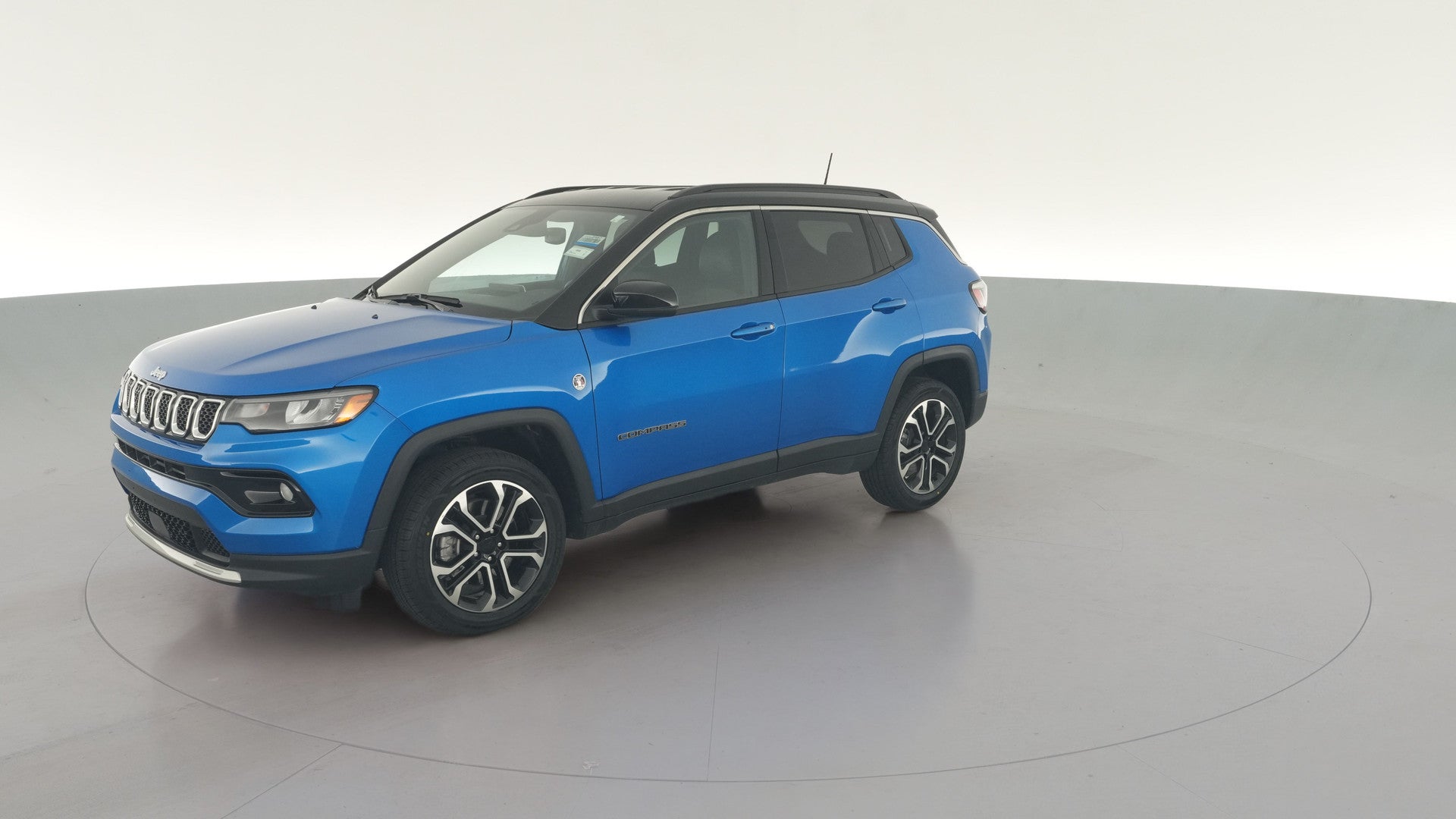 2023 Jeep Compass vehicle photo