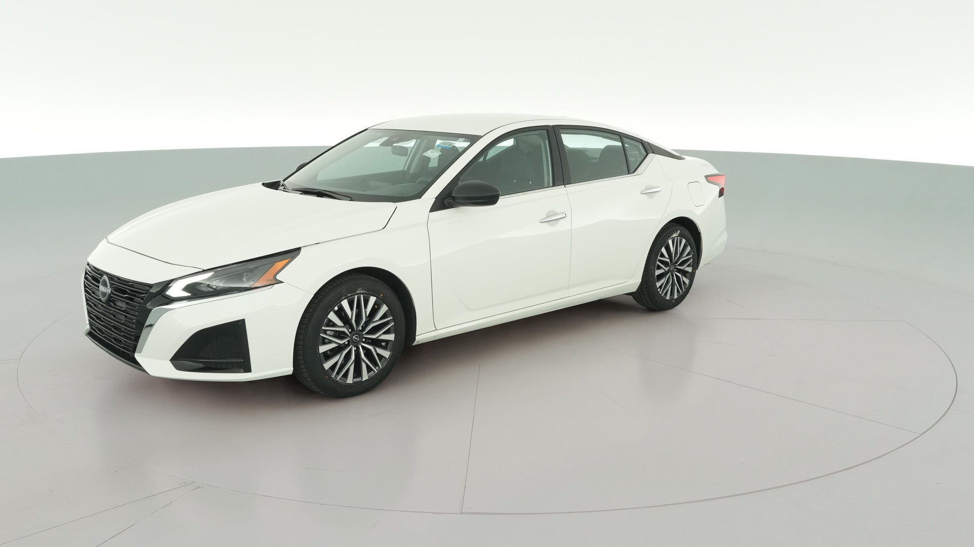 2025 Nissan Altima vehicle photo