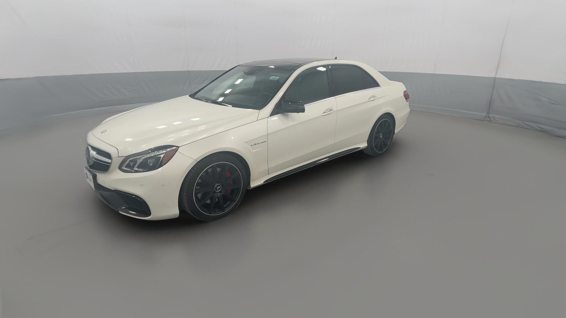 2014 Mercedes-Benz E-Class vehicle photo