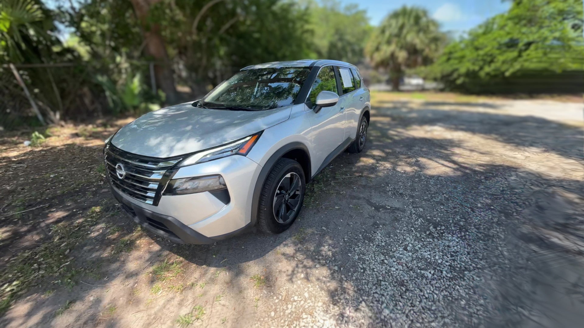 2025 Nissan Rogue vehicle photo