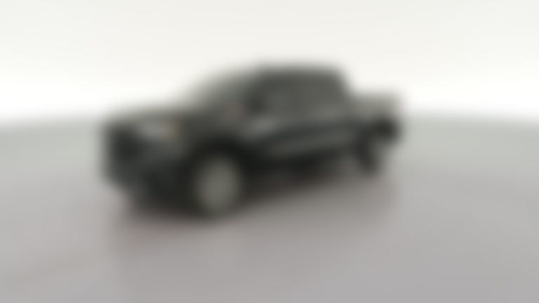2022 Chevrolet Silverado 1500 Limited Crew Cab vehicle photo