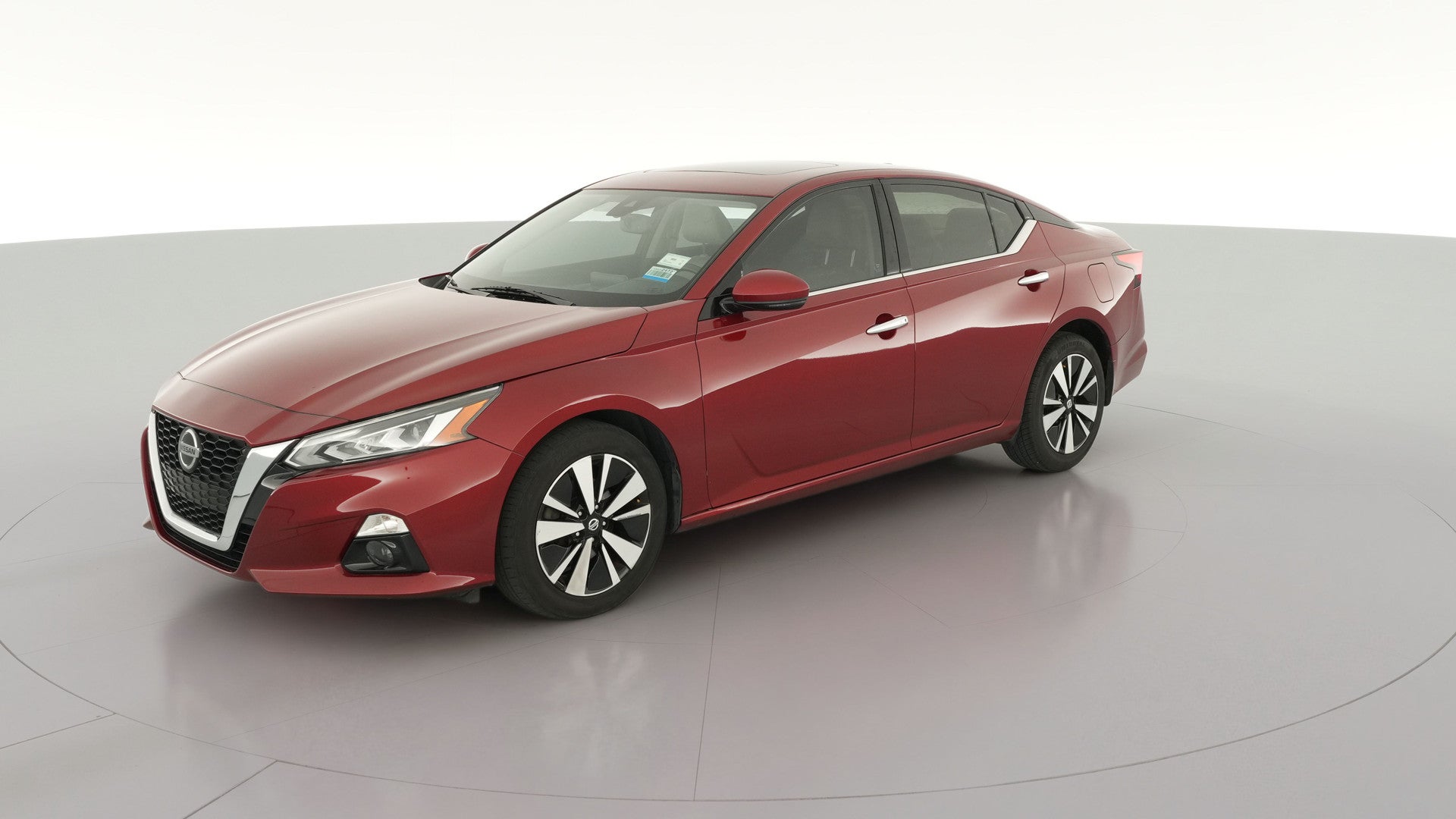 2019 Nissan Altima vehicle photo