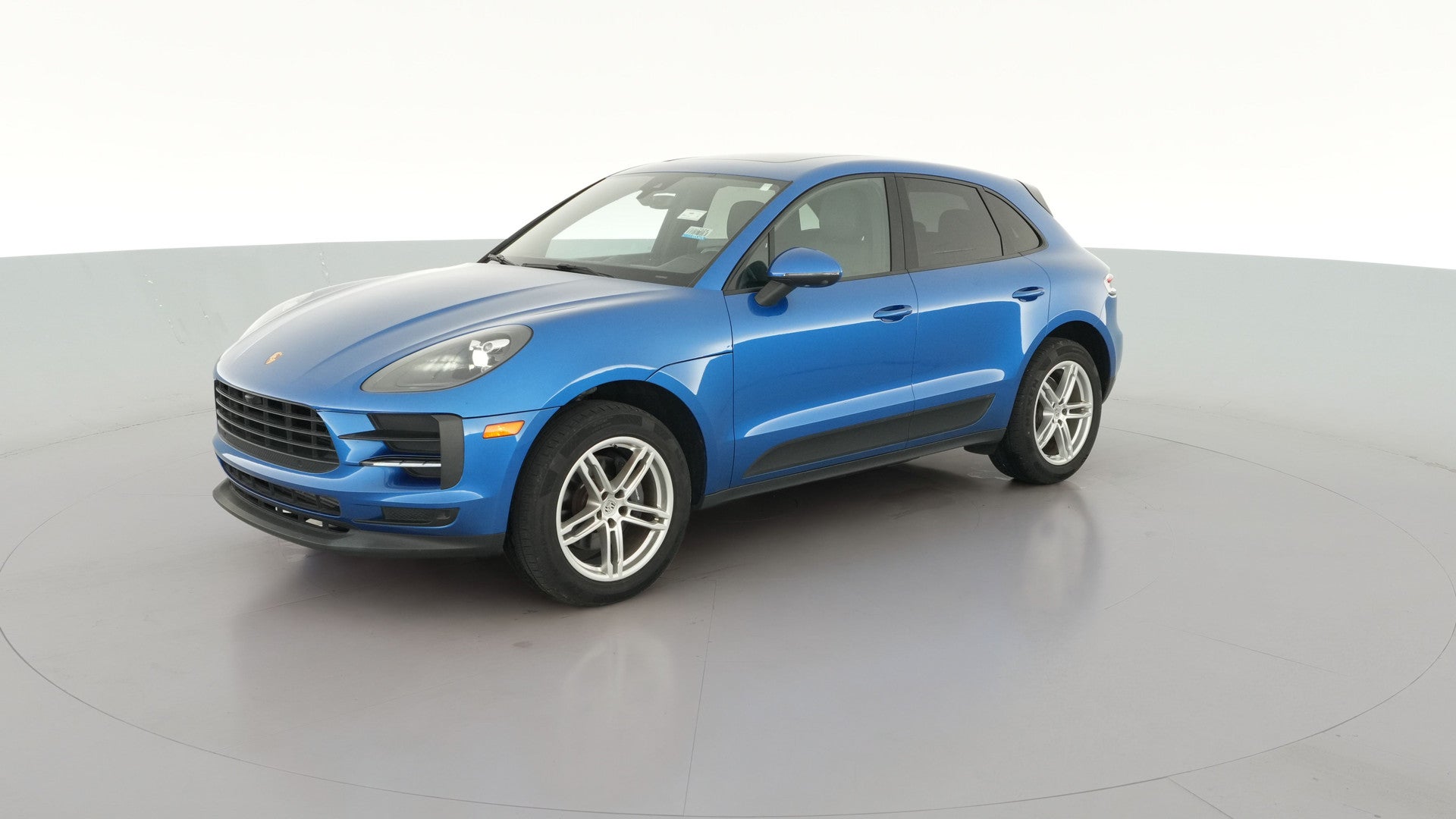 2020 Porsche Macan vehicle photo