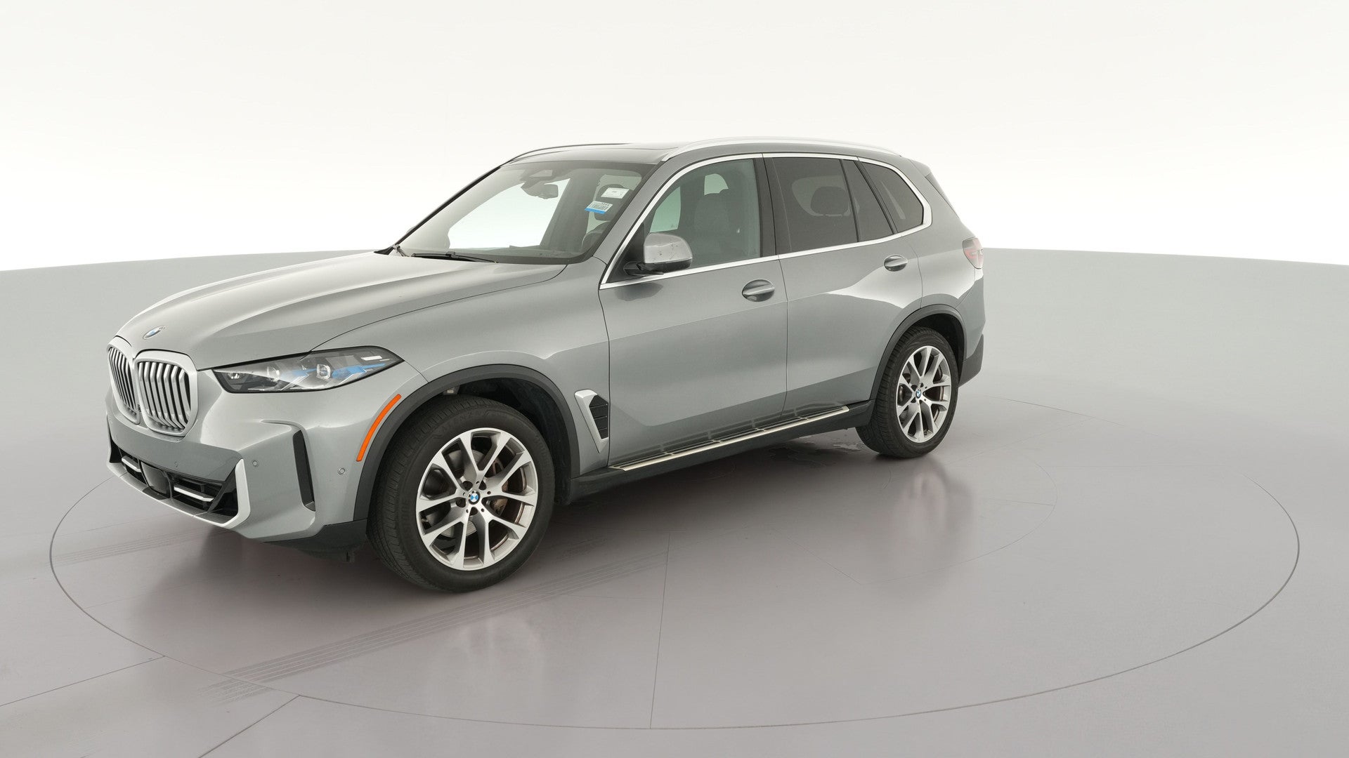 2024 BMW X5 vehicle photo