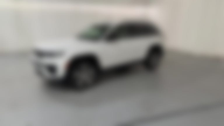 2026 Jeep Grand Cherokee vehicle photo