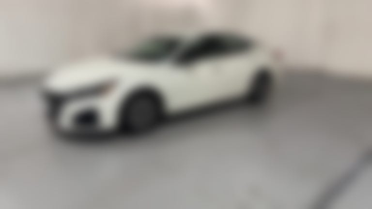 2025 Nissan Altima vehicle photo