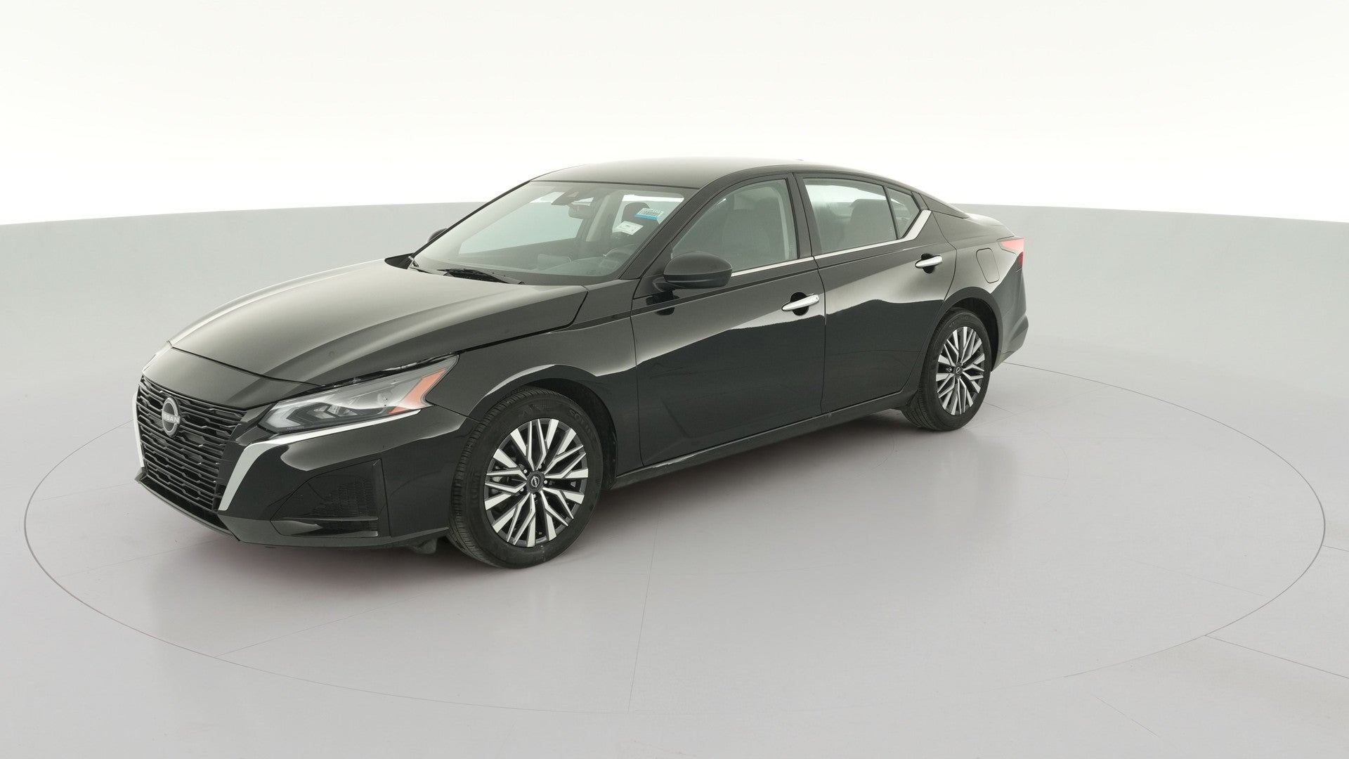 2025 Nissan Altima vehicle photo