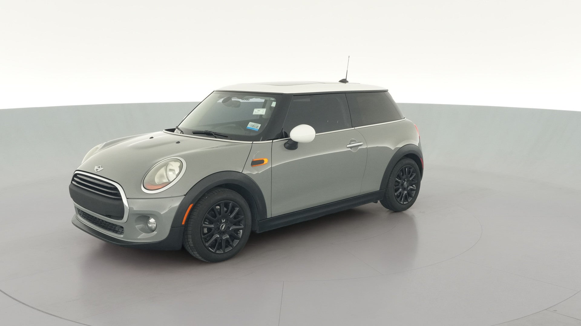 2017 MINI Hardtop 2 Door vehicle photo