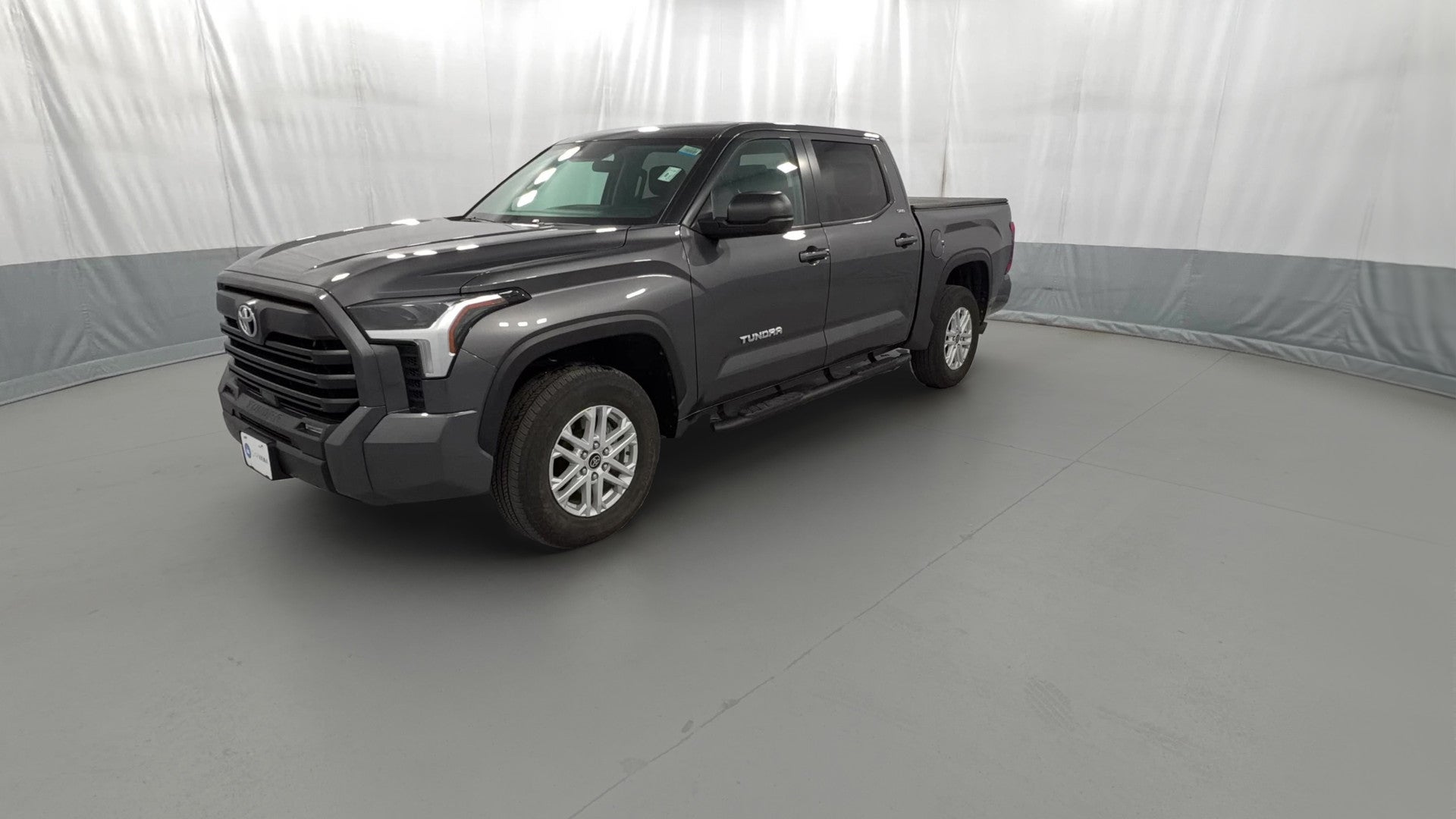 2024 Toyota Tundra CrewMax vehicle photo