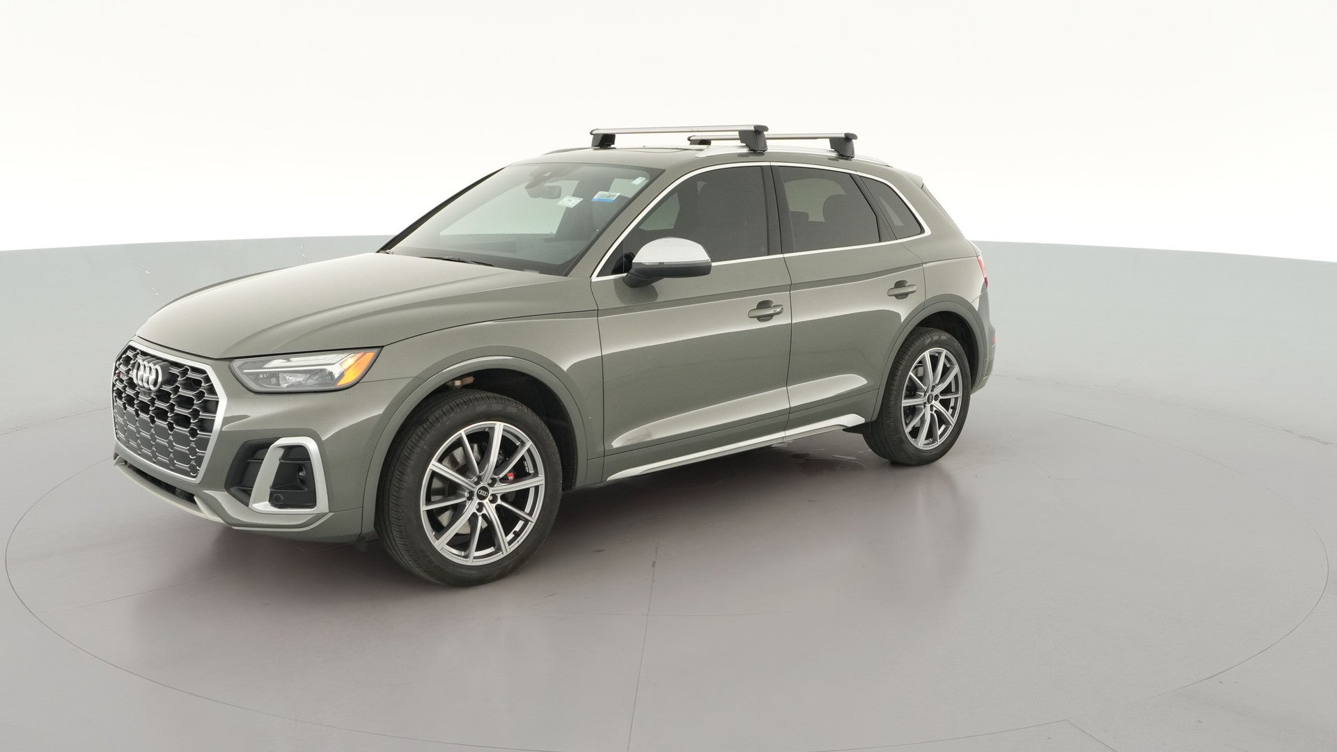 2023 Audi SQ5 vehicle photo