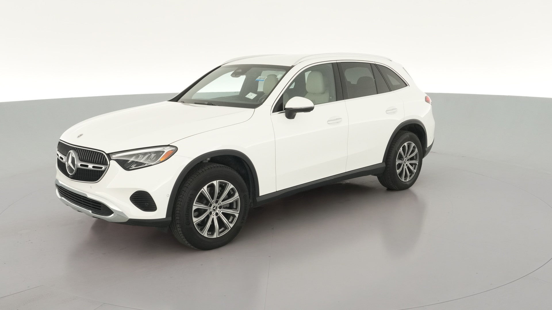 2025 Mercedes-Benz GLC vehicle photo