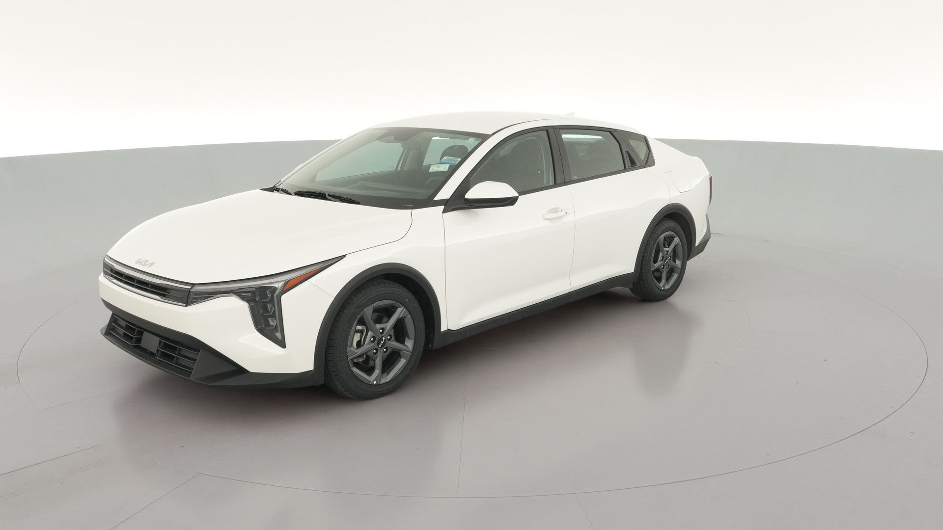 2025 Kia K4 vehicle photo