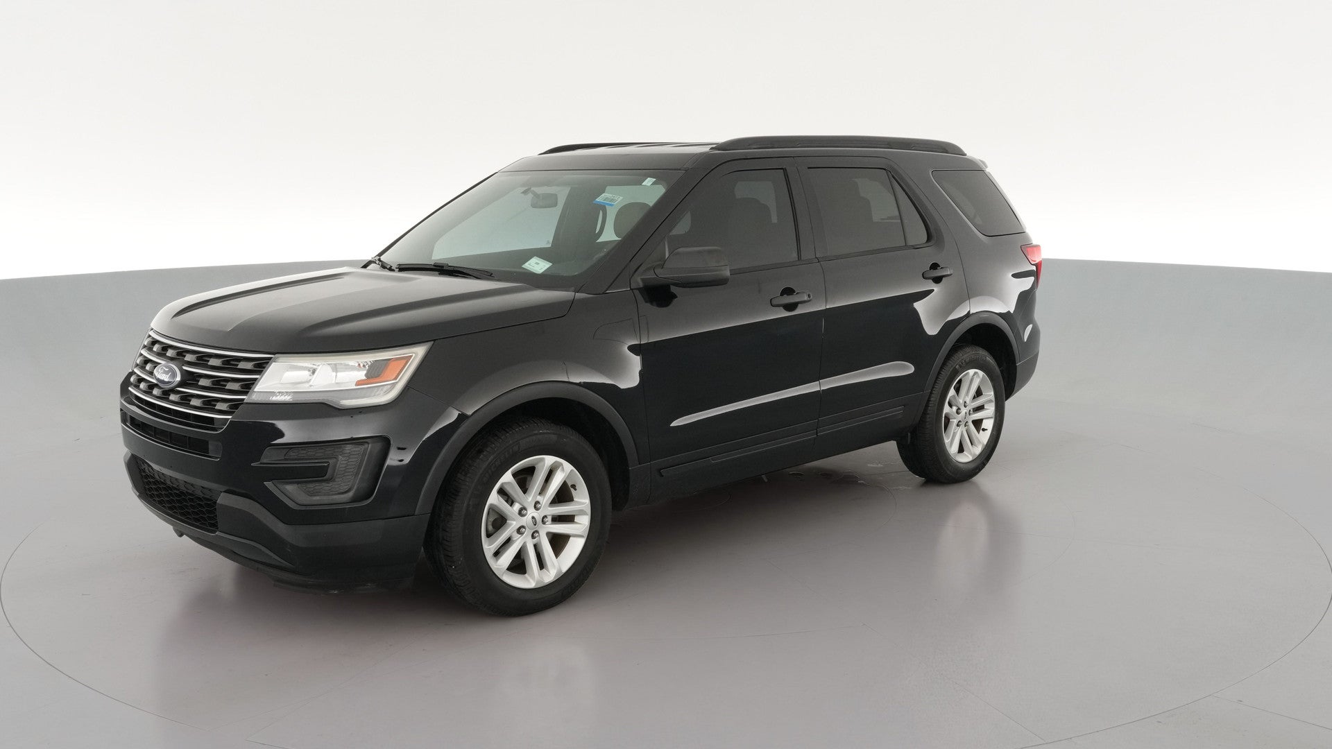 2017 Ford Explorer vehicle photo