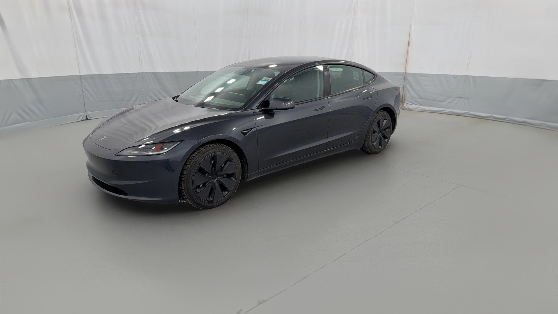 2024 Tesla Model 3 vehicle photo