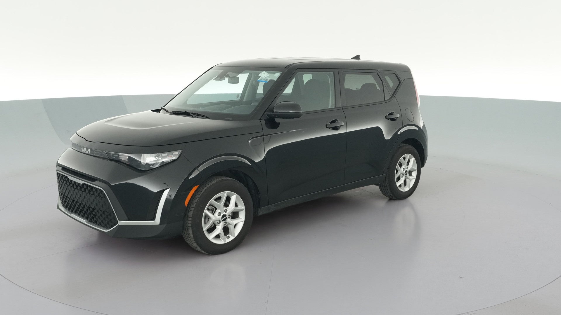 2025 Kia Soul vehicle photo