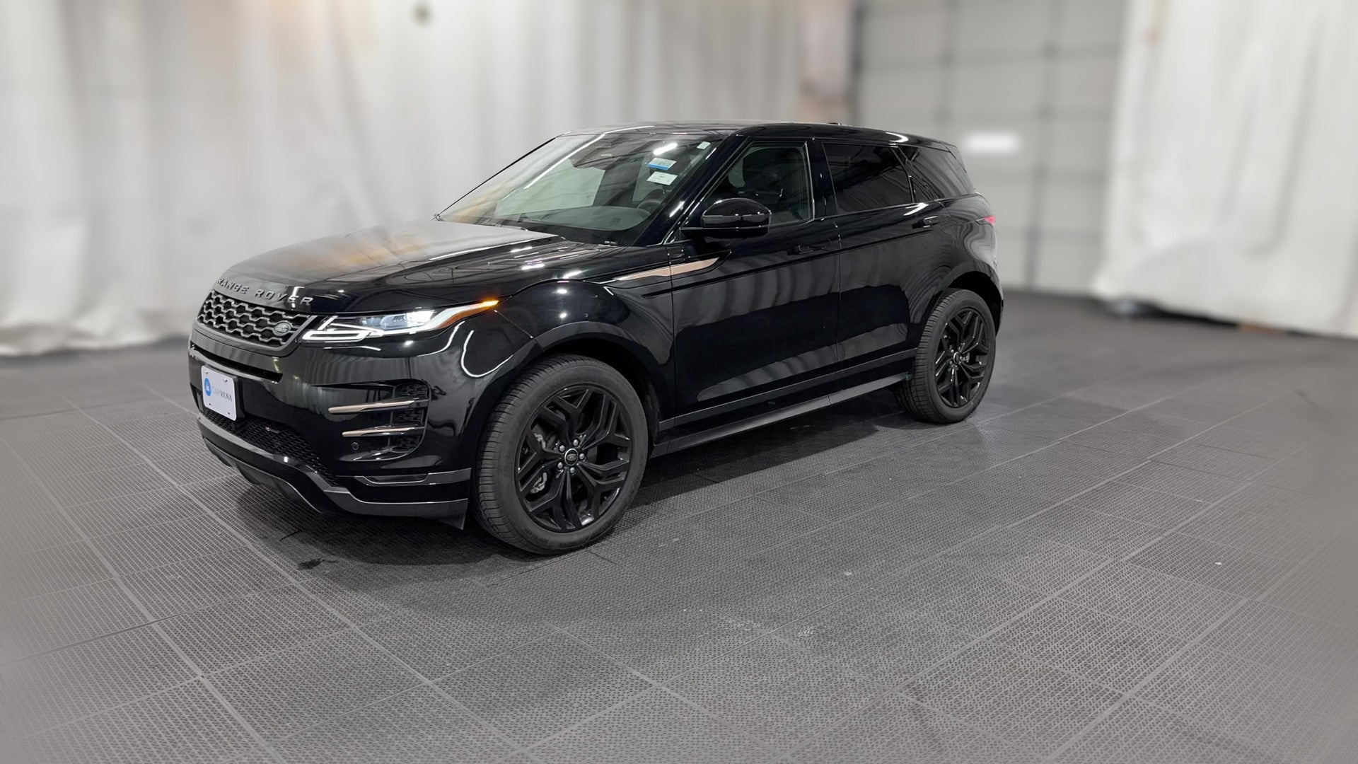 2023 Land Rover Range Rover Evoque vehicle photo
