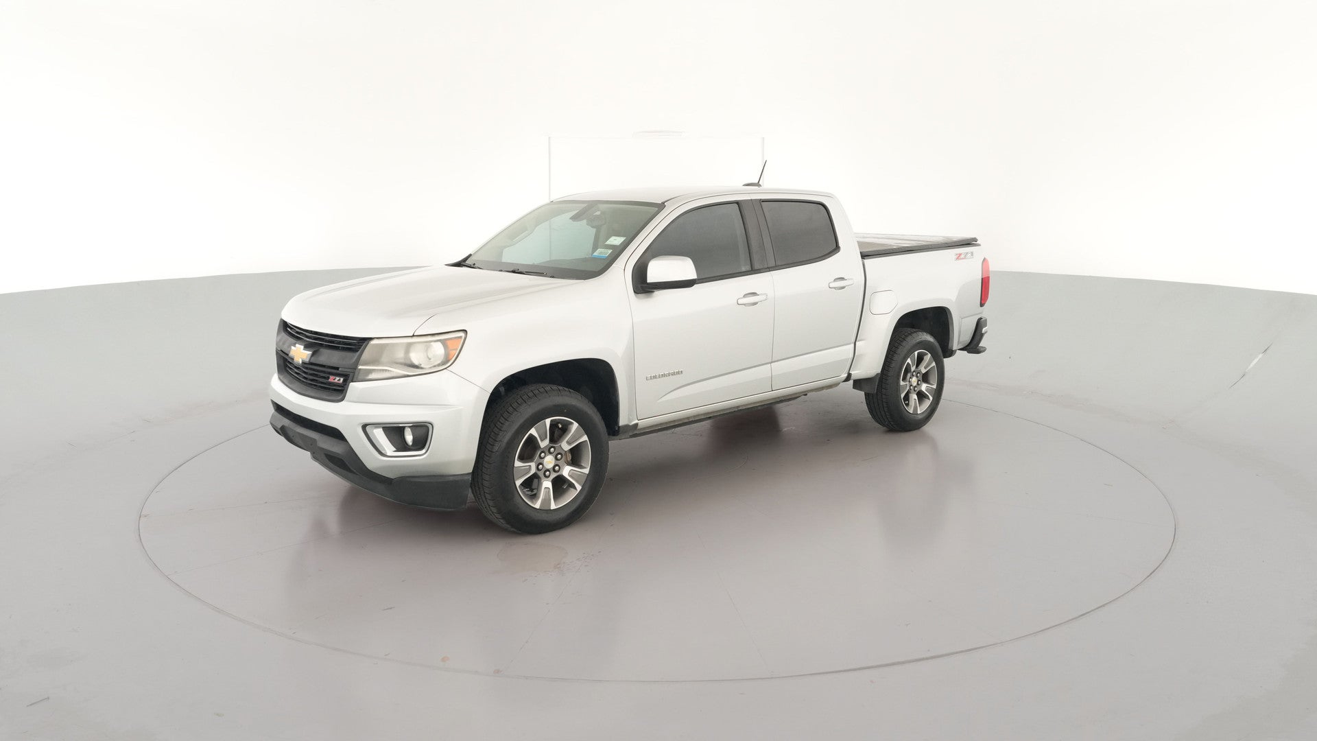 2017 Chevrolet Colorado Crew Cab vehicle photo
