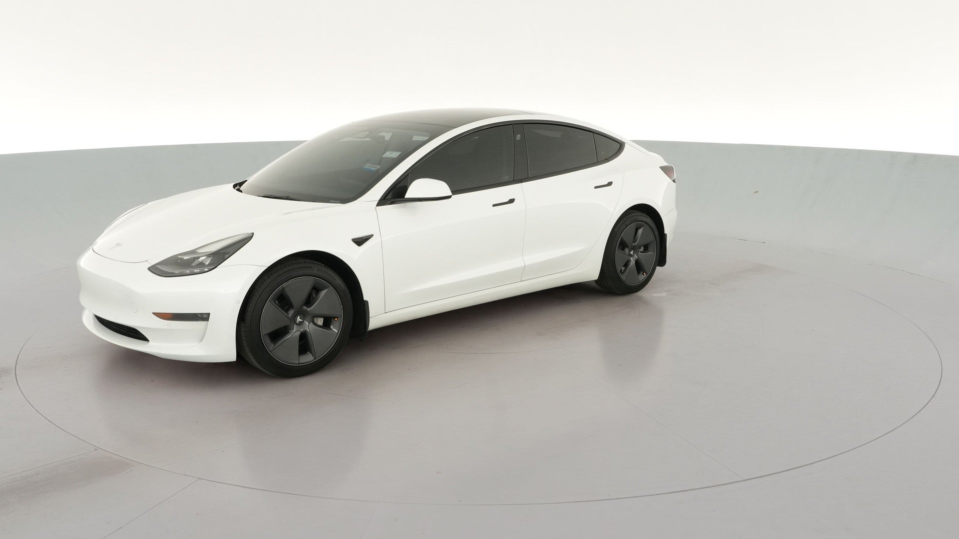 2022 Tesla Model 3 vehicle photo