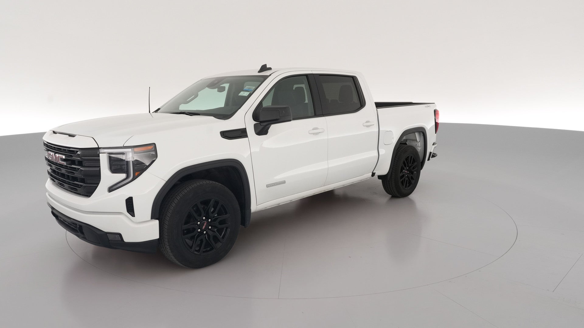 2024 GMC Sierra 1500 Crew Cab vehicle photo