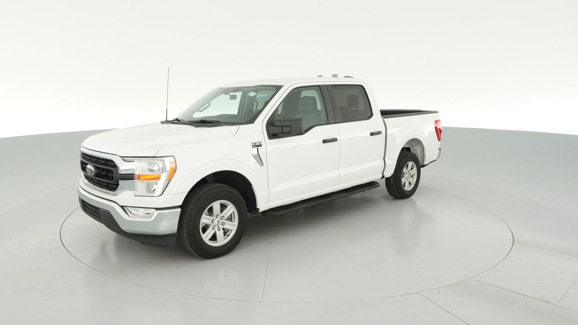 2022 Ford F150 SuperCrew Cab vehicle photo