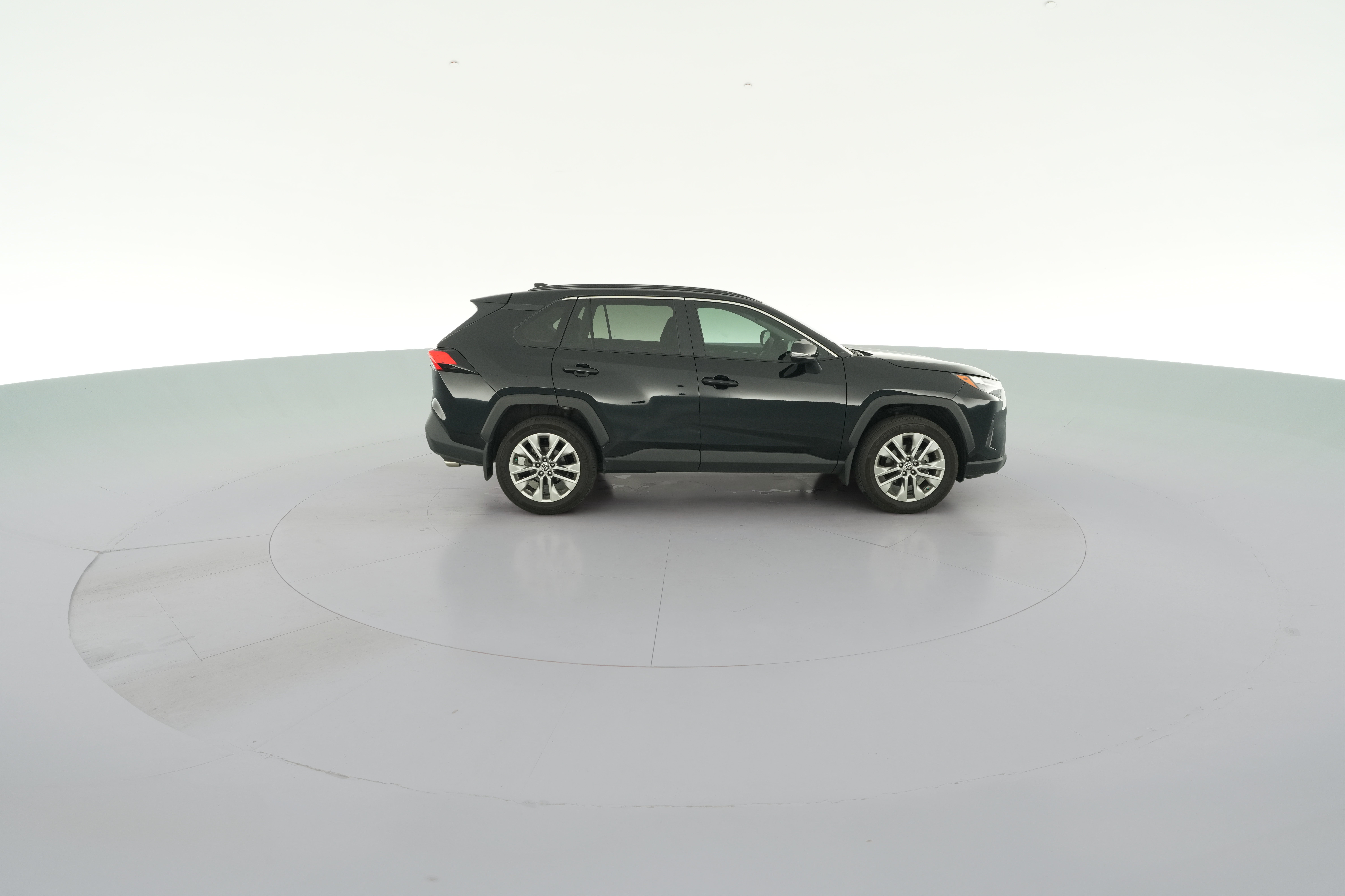 2024 Toyota RAV4 XLE Premium - Photo 36
