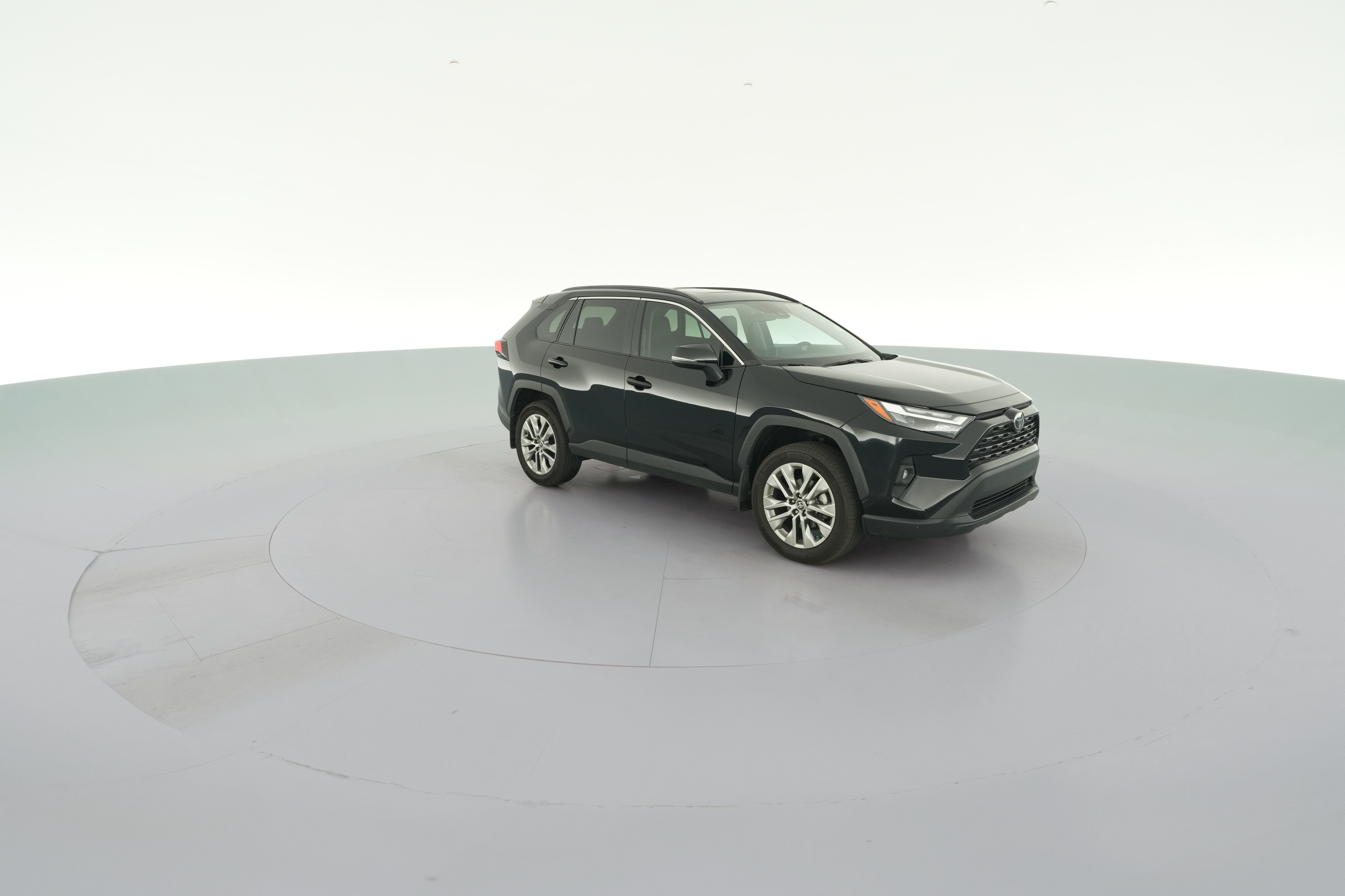 2024 Toyota RAV4 XLE Premium - Photo 38