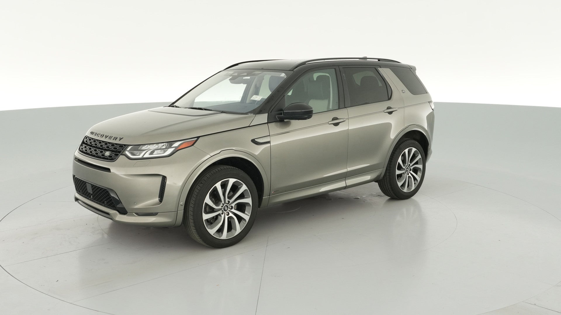 2021 Land Rover Discovery Sport vehicle photo