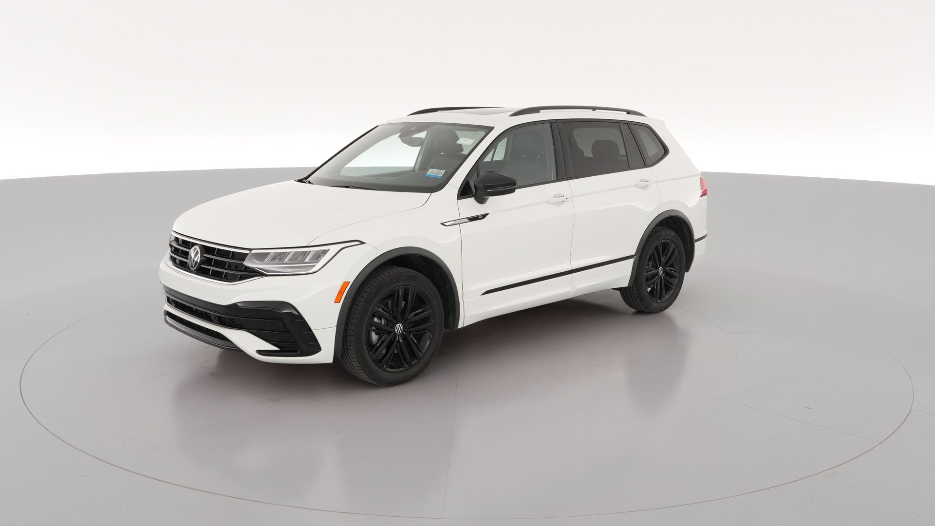 2022 Volkswagen Tiguan vehicle photo